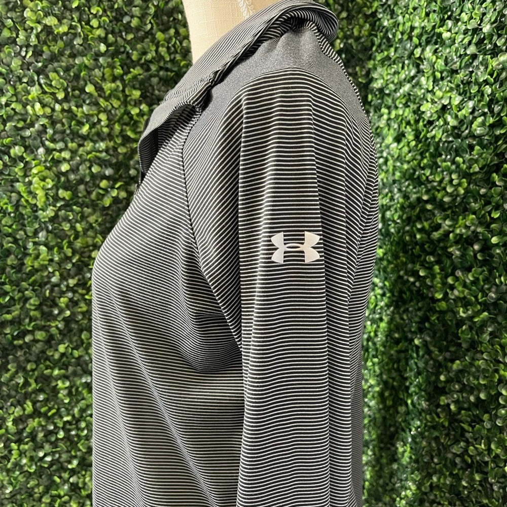 Under Armour Women’s Shirt - Picture 3 of 5